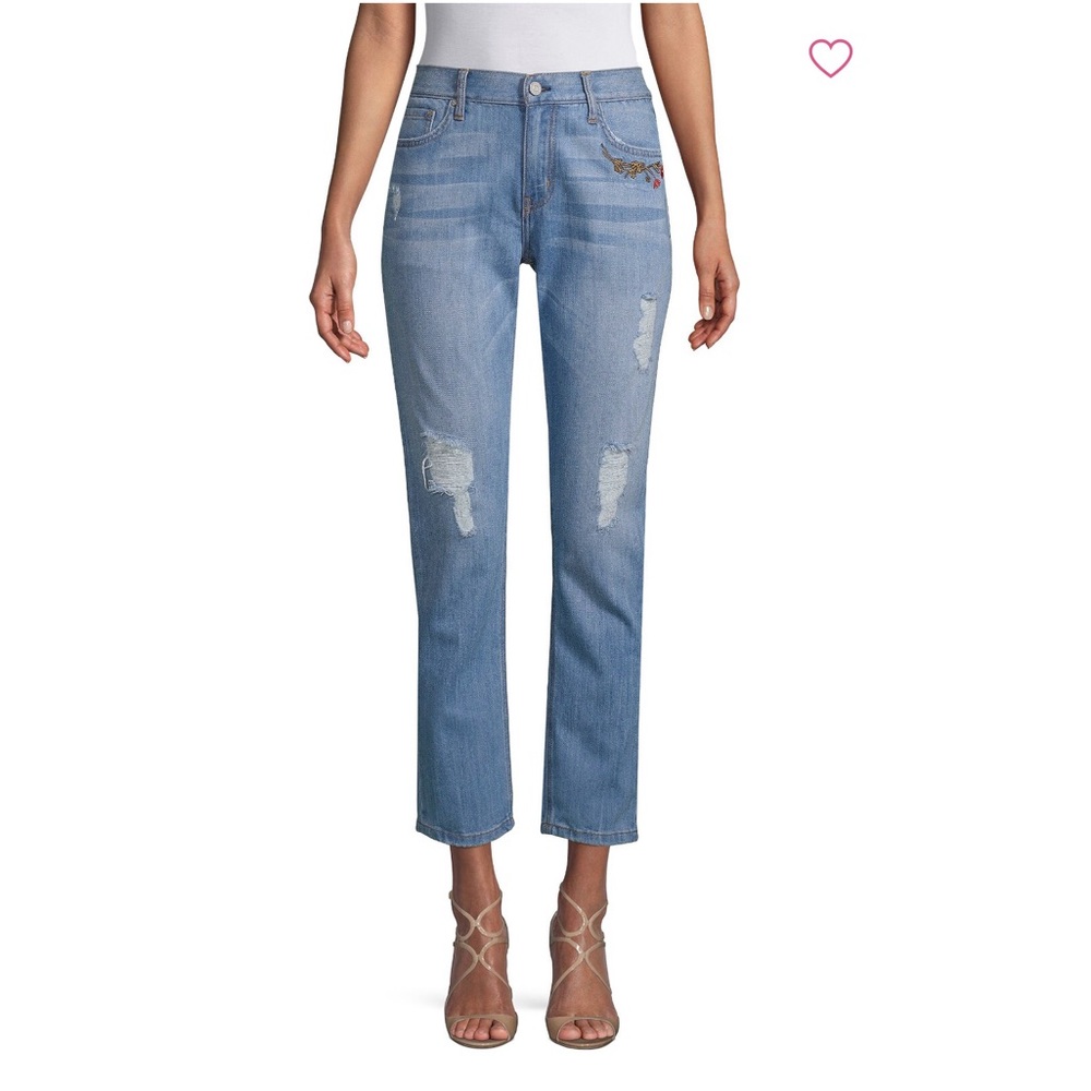 ei8ht dreams | Destroyed Floral Embroidered Jeans